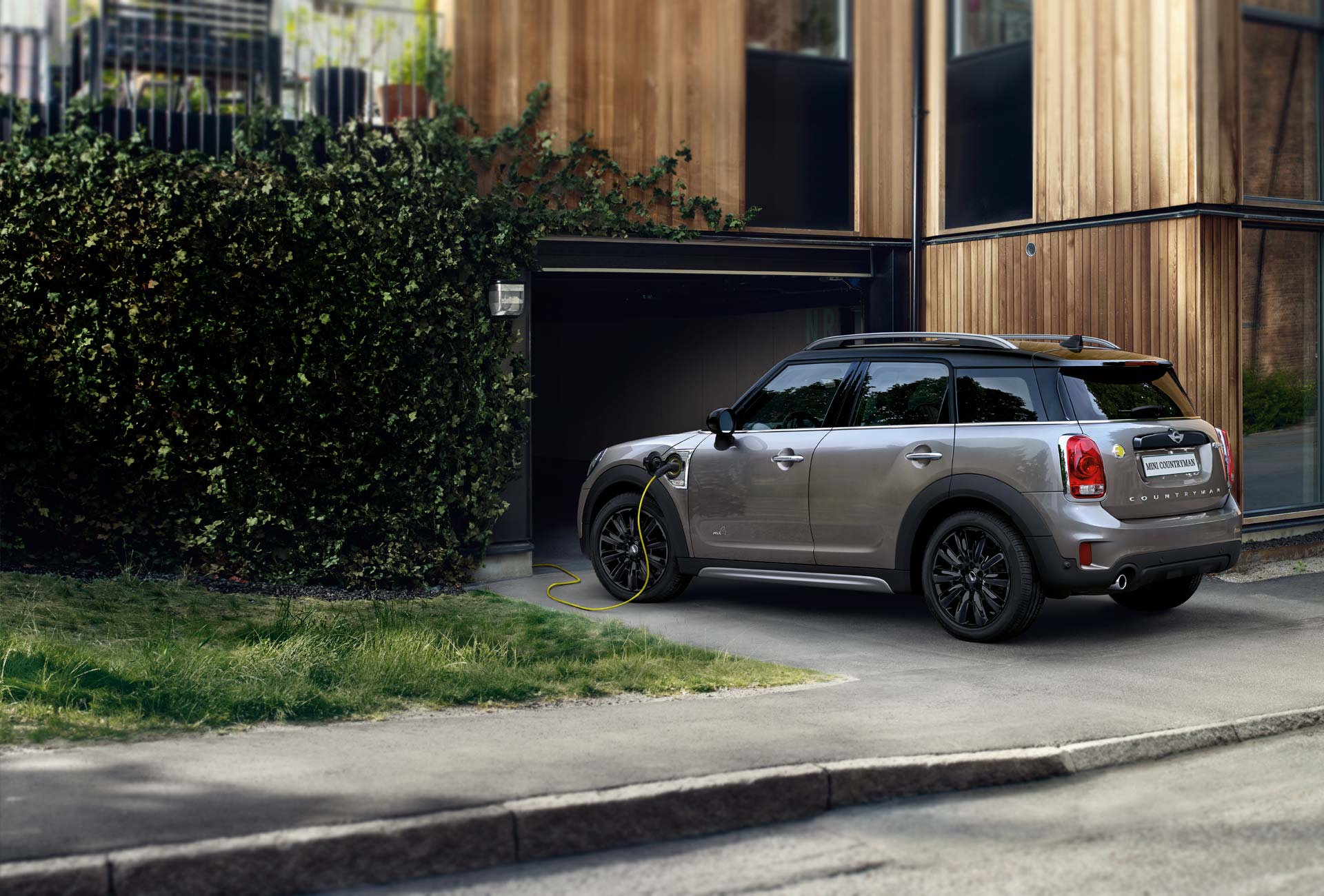 Discover MINI Electric MINI Winnipeg